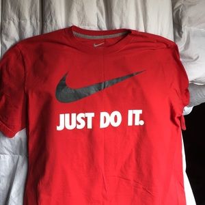 Men’s XL Nike T-shirt